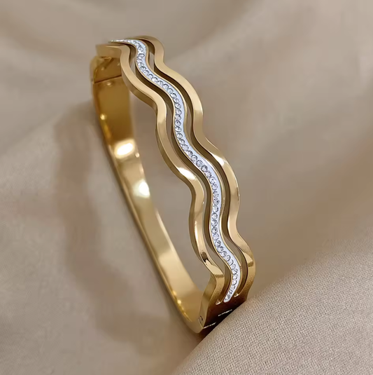 Bracelet manchette moderne doré avec cristaux scintillants